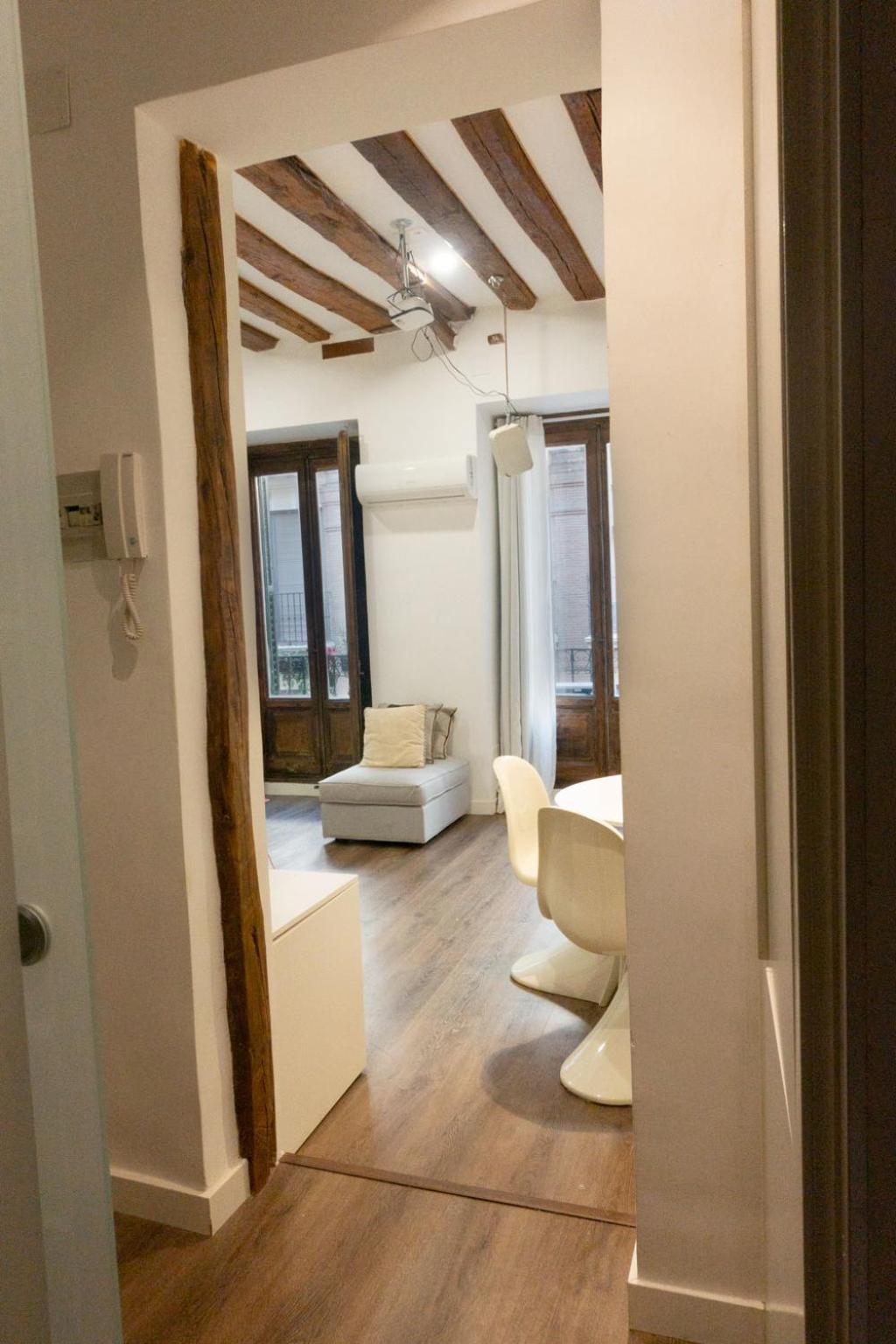 Hortaleza 4, Preciso Estudio En Chueca Junto A La Gran Via De Madrid Eksteriør billede