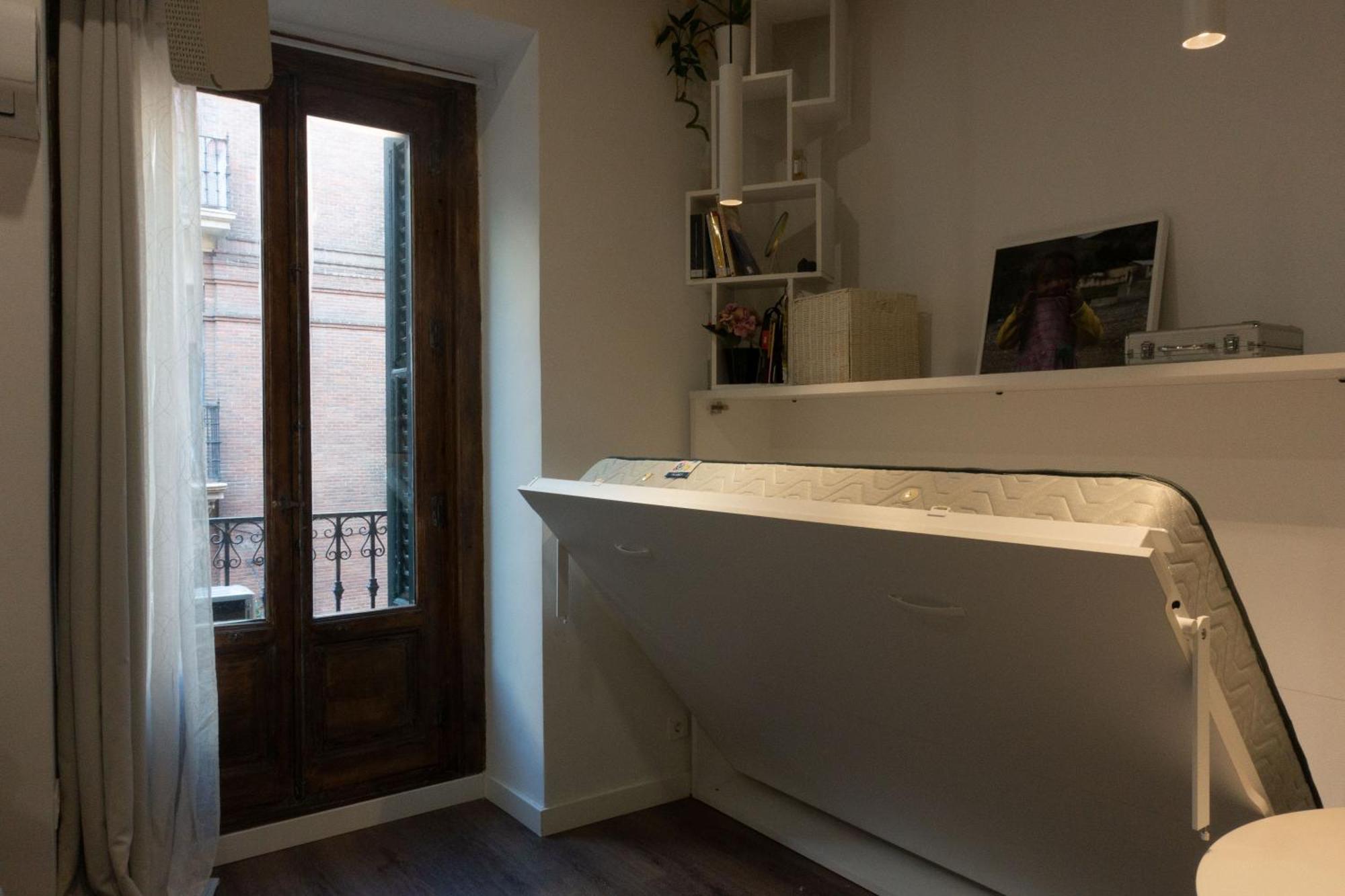 Hortaleza 4, Preciso Estudio En Chueca Junto A La Gran Via De Madrid Eksteriør billede